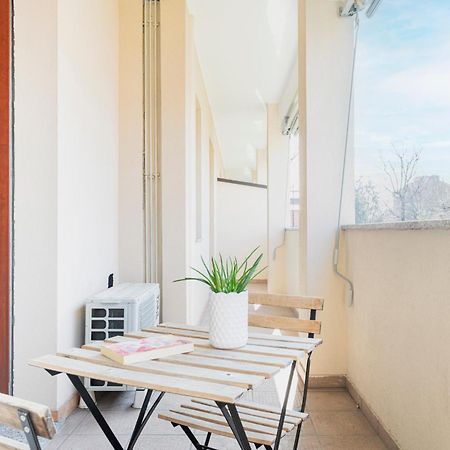 Hq Aparthotel Milano Inn - Smart Suites Cinisello Balsamo Exterior photo