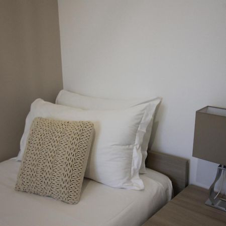 Hq Aparthotel Milano Inn - Smart Suites Cinisello Balsamo Exterior photo