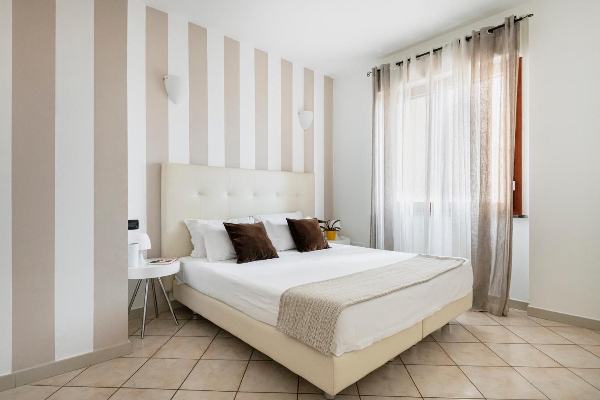 Hq Aparthotel Milano Inn - Smart Suites Cinisello Balsamo Exterior photo