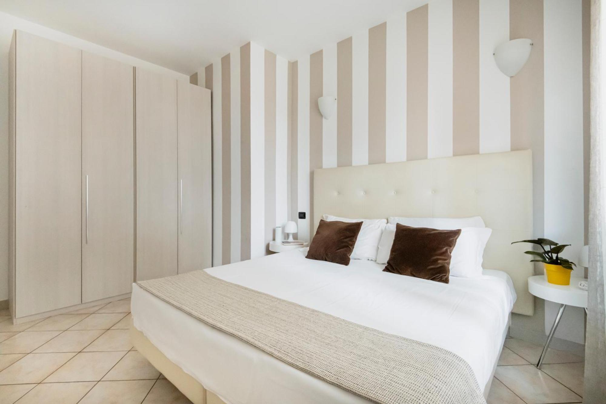 Hq Aparthotel Milano Inn - Smart Suites Cinisello Balsamo Exterior photo