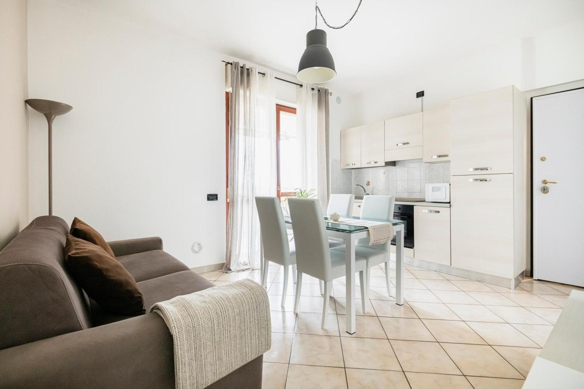 Hq Aparthotel Milano Inn - Smart Suites Cinisello Balsamo Exterior photo