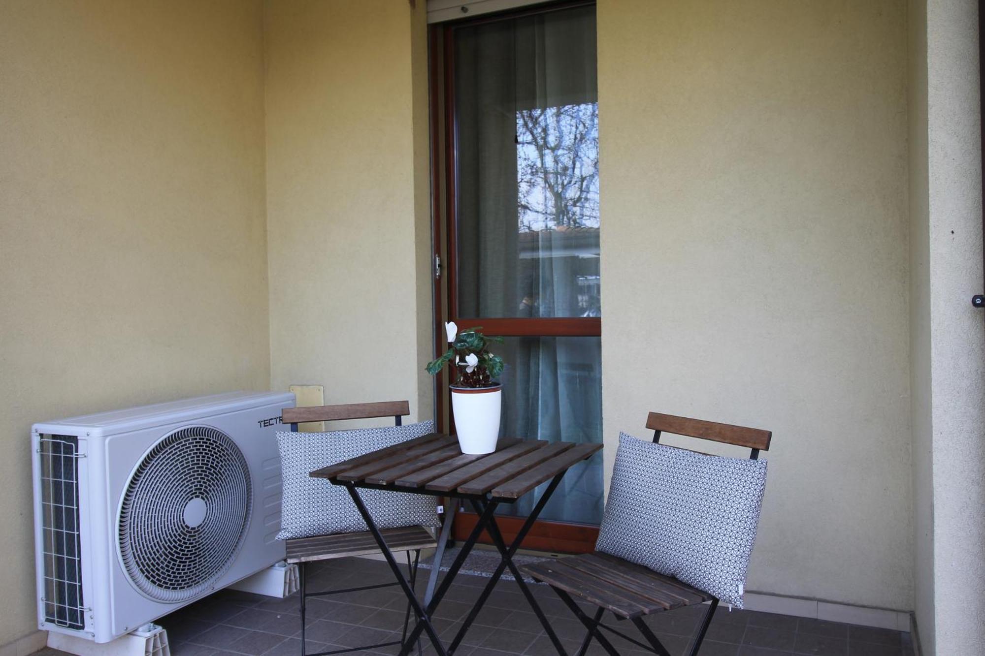 Hq Aparthotel Milano Inn - Smart Suites Cinisello Balsamo Exterior photo