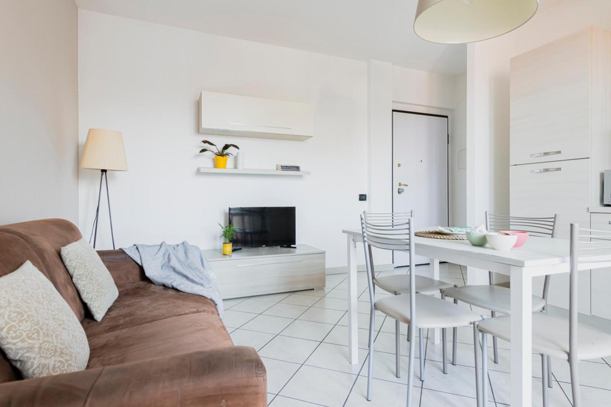 Hq Aparthotel Milano Inn - Smart Suites Cinisello Balsamo Exterior photo